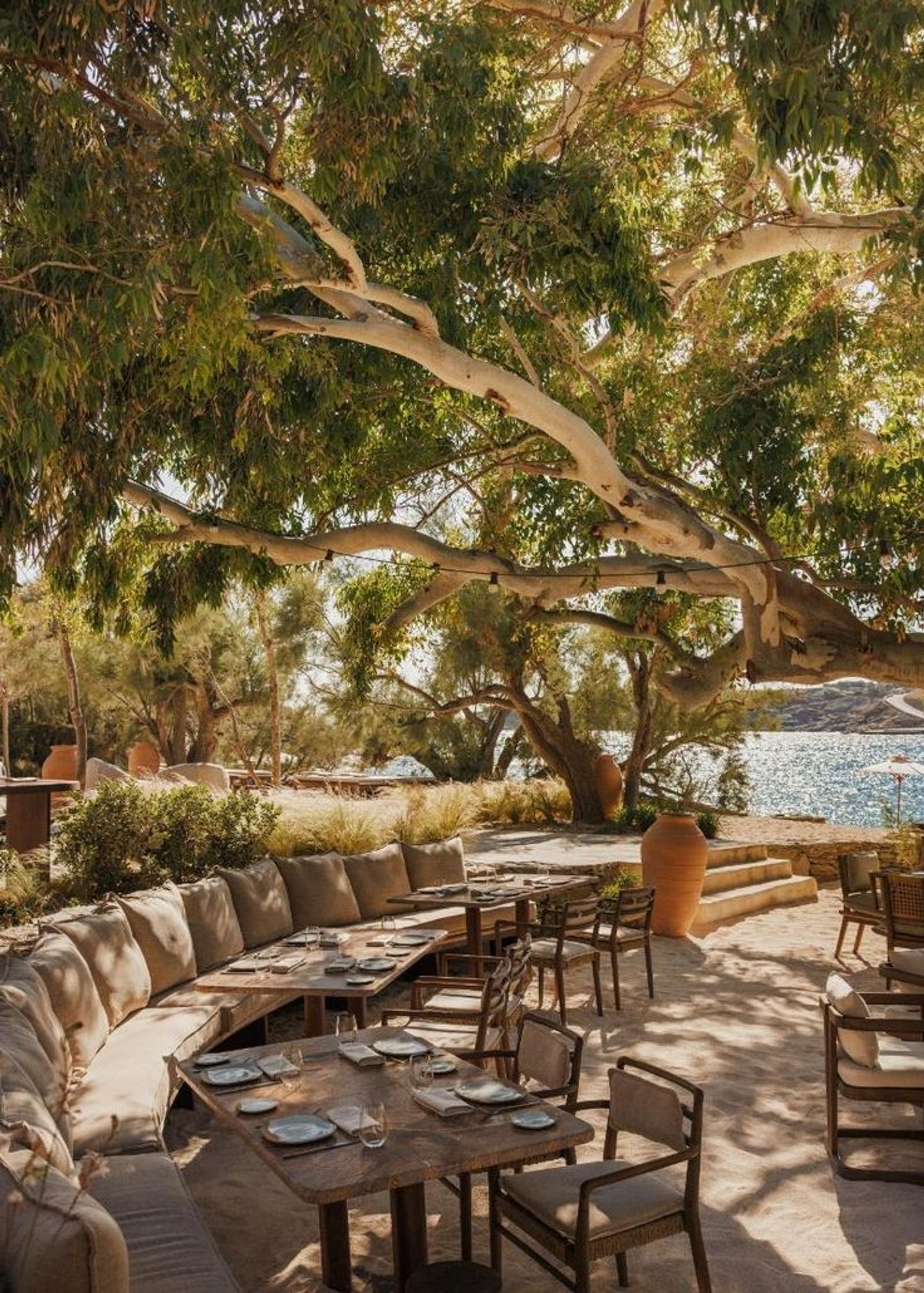 Bond Beach Club lounge