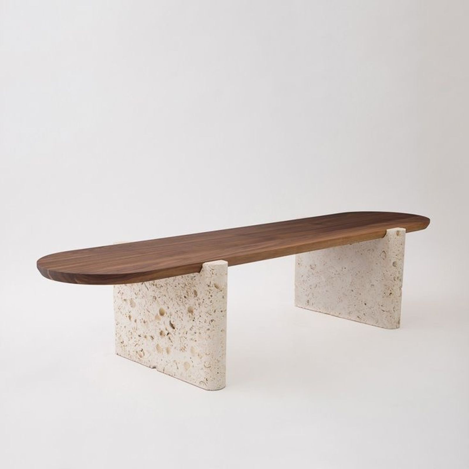 Mesa nogal y piedra caliza